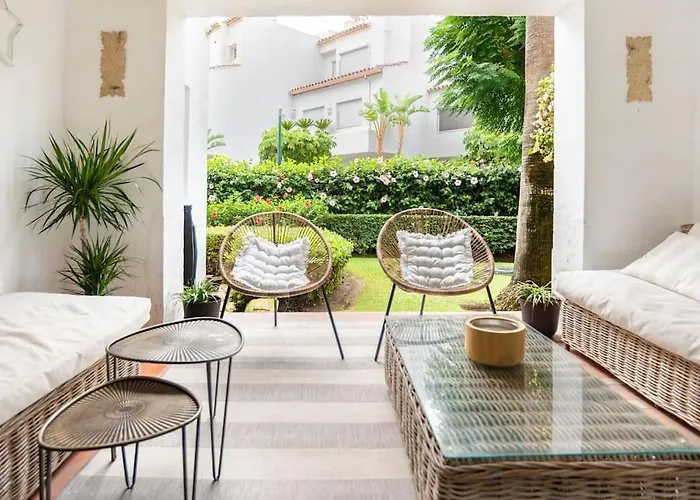 Apartment Increible Bajo Con Jardin Primera Linea Playa *