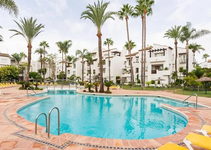 Increible Bajo Con Jardin Primera Linea Playa *