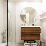 Increible Bajo Con Jardin Primera Linea Playa *
