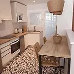 Apartament Increible Bajo Con Jardin Primera Linea Playa Estepona