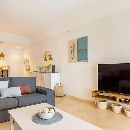 Increible Bajo Con Jardin Primera Linea Playa Daire *
