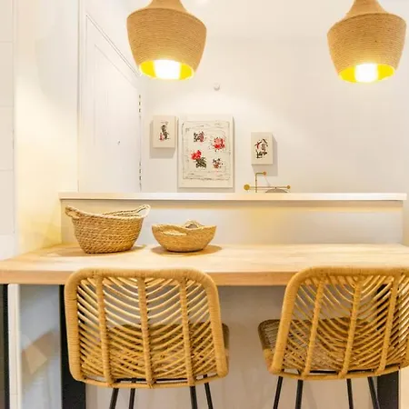 Precioso Bajo Recien Reformado Primera Linea Playa * Estepona