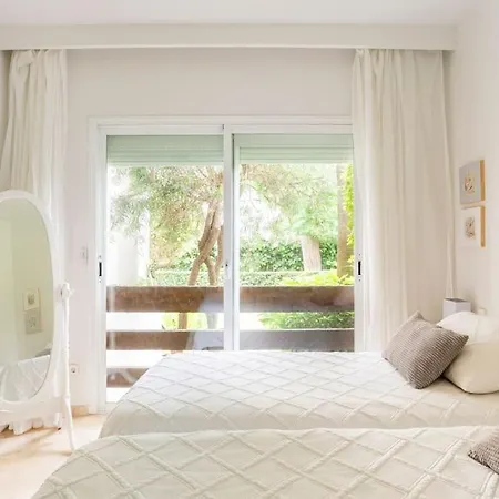 Daire Increible Bajo Con Jardin Primera Linea Playa