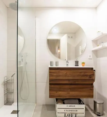 Increible Bajo Con Jardin Primera Linea Playa *