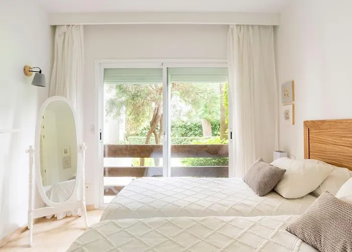 公寓 Increible Bajo Con Jardin Primera Linea Playa