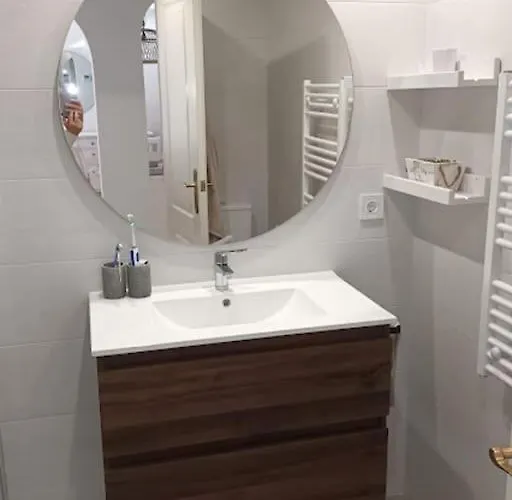 Increible Bajo Con Jardin Primera Linea Playa *