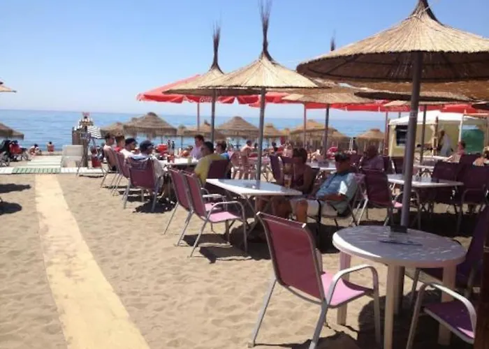 Increible Bajo Con Jardin Primera Linea Playa 公寓 *